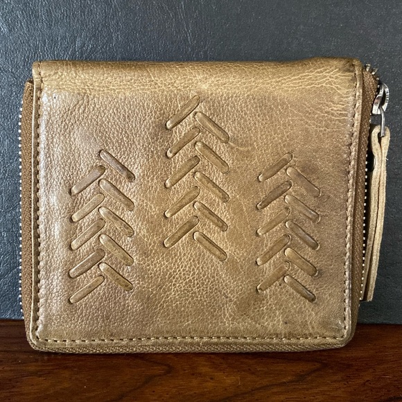 NWT Free People Latico 3108 Kent Leather Wallet in Olive